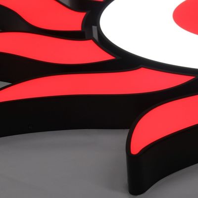 25C Προσαρμοσμένο από ανοξείδωτο χάλυβα εσωτερικό τοίχωμα γράμμα λογότυπο σήμα για διαφημιστική οθόνη