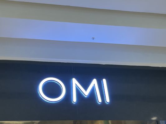 LED Ακρυλικό κατασκευασμένο 3D φωτισμένο μπροστινό μέρος του καταστήματος διαμετρικά γράμματα