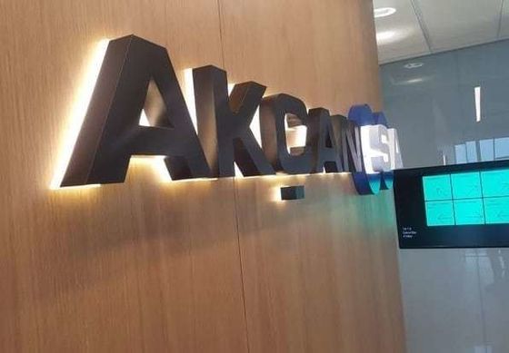 28C Ατσάλι Αλφαβήτο γράμμα Εξωτερική σήμανση Led Metal Light Custom 3D Logo Σημάδι