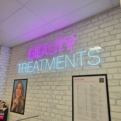 Στούντιο LED Neon Sign με προσαρμόσιμο σχεδιασμό και μακρά διάρκεια ζωής