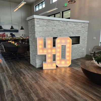 Εισερχόμενη τάση 12 V Led Marquee Letters 3ft 4ft 5ft Μεγάλοι αριθμοί Γίγαντας Light Up Letters