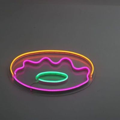 Προσαρμοσμένο Neon Light για αποστολή ντόνατ και πάρτι 12v Εισερχόμενη τάση 28 C
