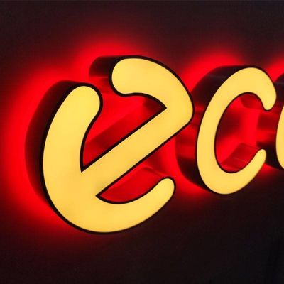 Εξωτερική πόρτα LED ακρυλική διπλής όψης πινακίδα με πολυχρωματικό φωτισμένο λογότυπο